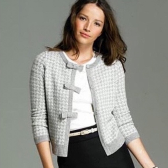 J. Crew Sweaters - J Crew wool cashmere houndstooth cardigan sweater bow buttons medium grey white